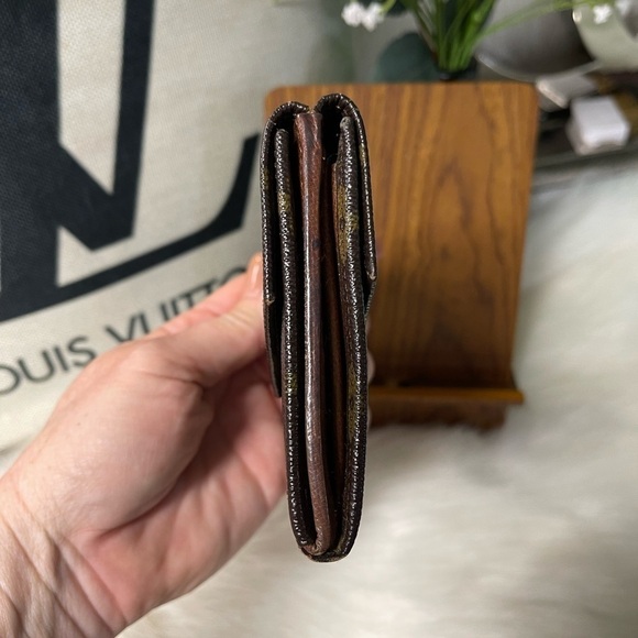 Authentic VINTAGE LOUIS VUITTON MONOGRAM PORTEFEIULLE ELISE TRIFOLD WALLET - Picture 8 of 15